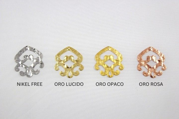 ORECCHINO IN OTTONE COLORE ORO OPACO