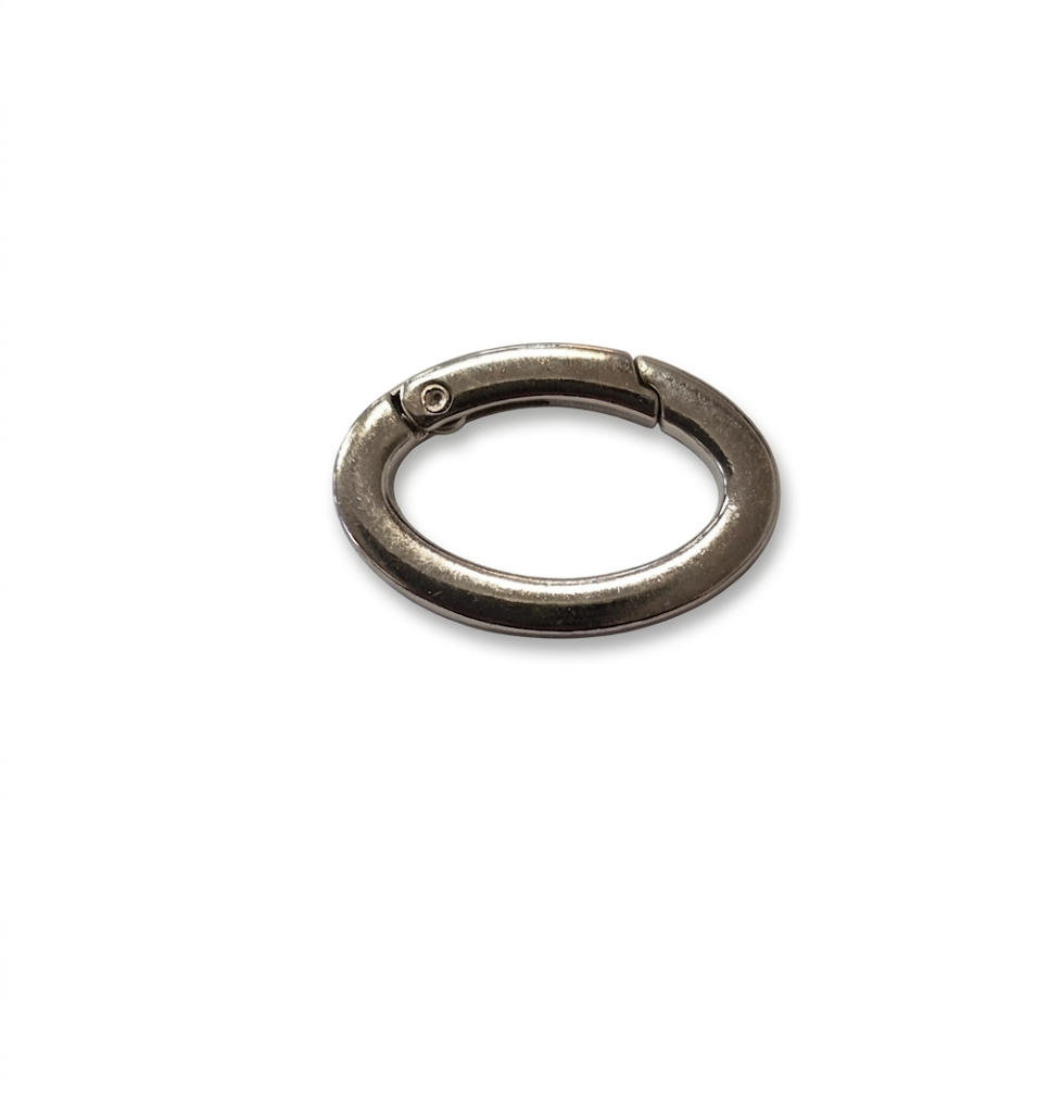 Chiusura ad anello ovale in zama mm. 30x20 con filo quadro da mm. 4 (pack 1 pz.)